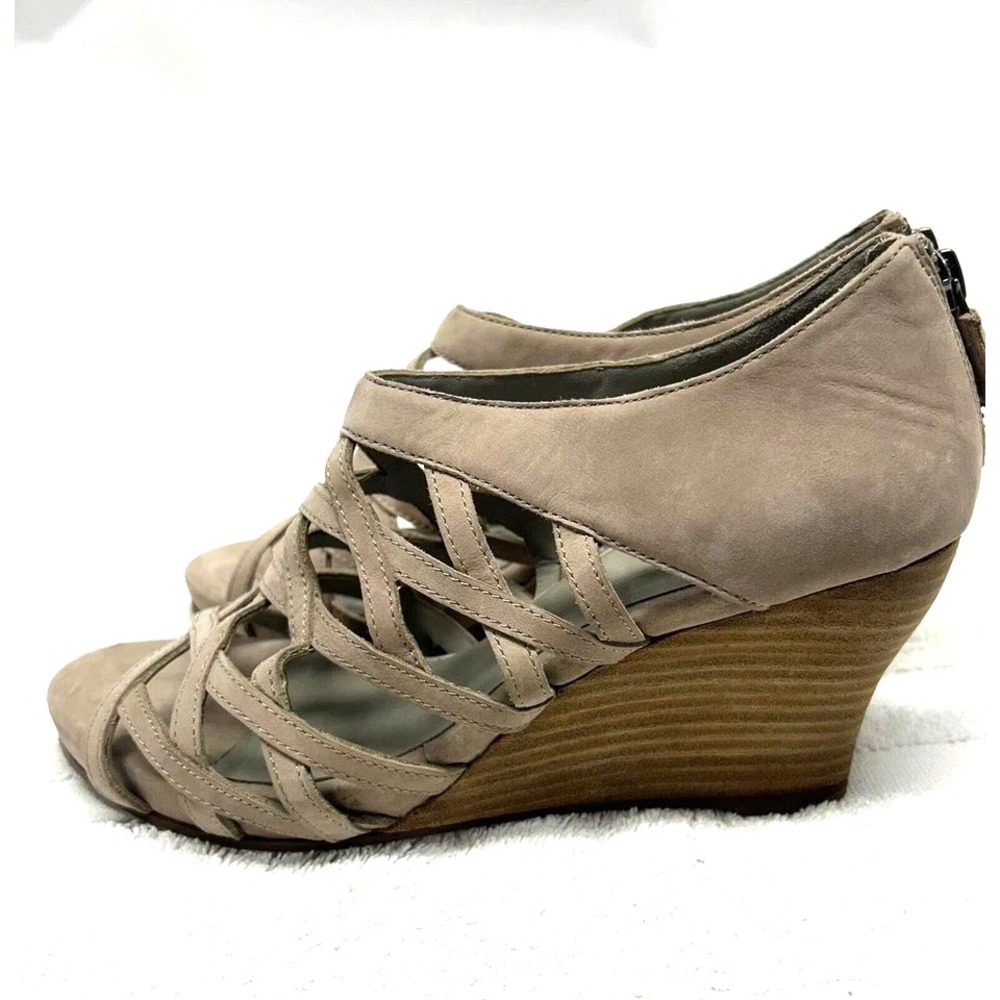 Eilleen Fisher Pewter Leather Women's Strappy Wedge Sandals Shoes 7.5